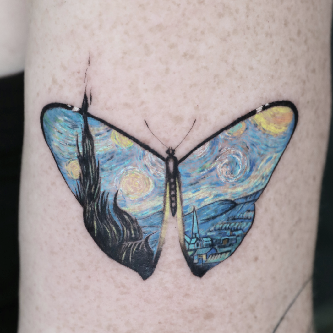 Schmetterling mit Kunstwerk by @gil_miguel_tattoo_ Resident Artist at Mommy I'm Sorry Stuttgart
